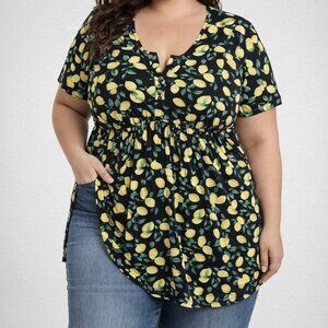 🍋 Vibrant Lemon-Print Button-Front Blouse